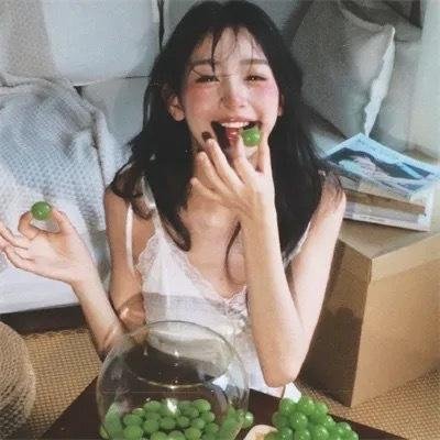 左轮百合